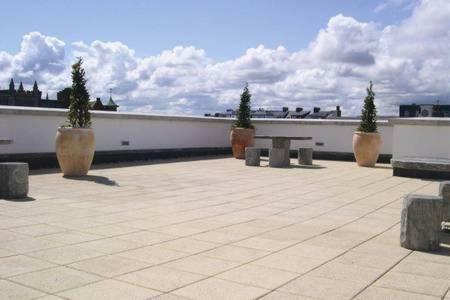 Blue Pool View Apartment Portrush Exterior photo